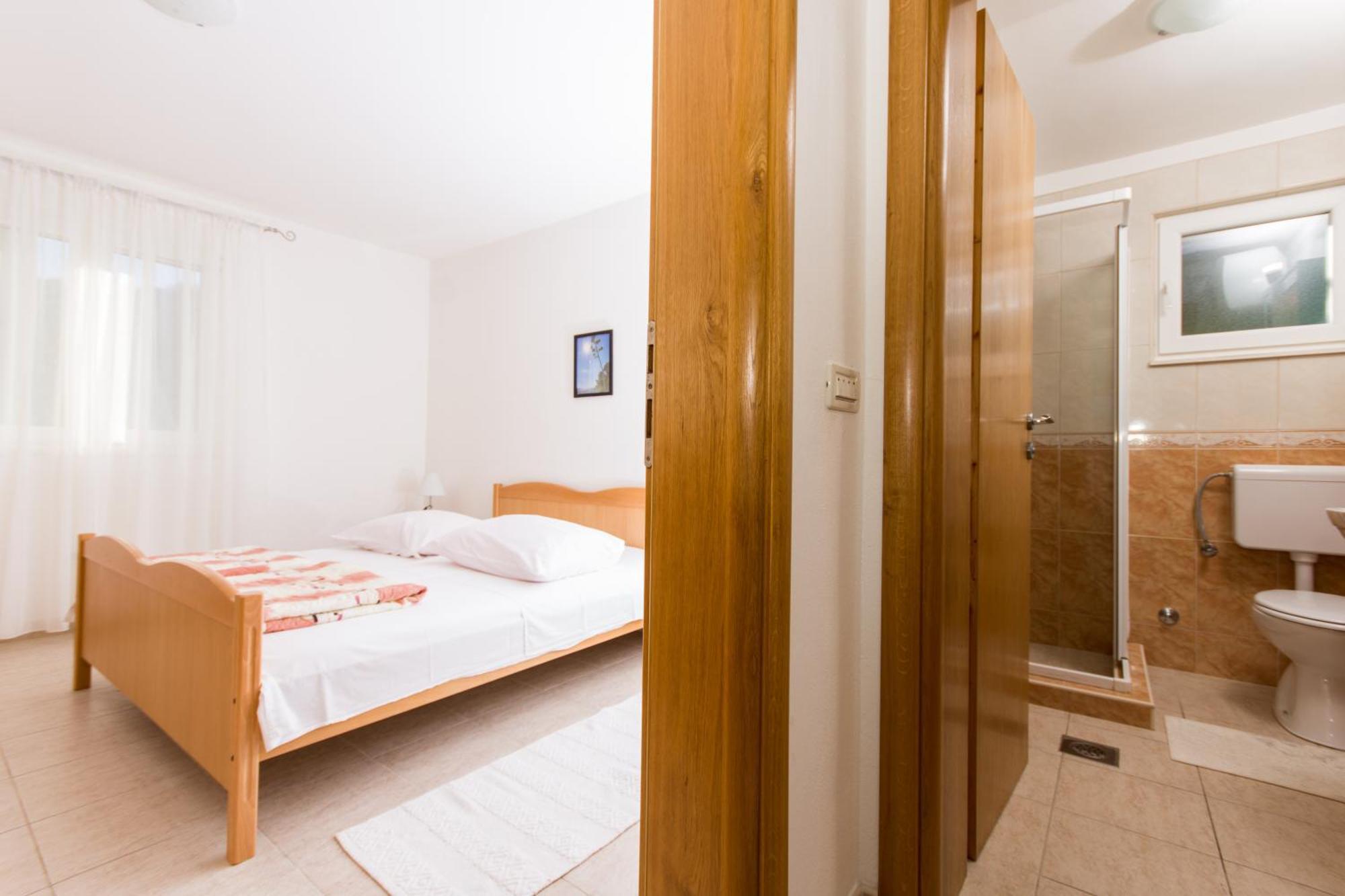Apartments Marinana Razanj Bagian luar foto