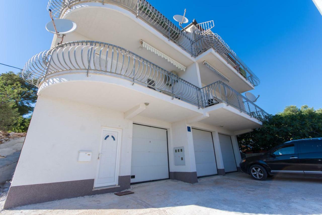 Apartments Marinana Razanj Bagian luar foto