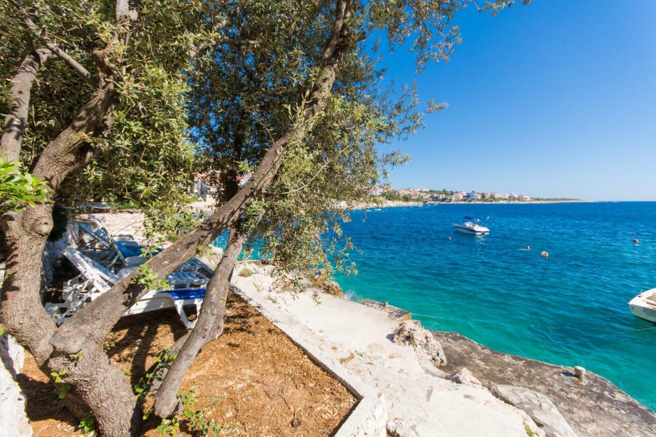 Apartments Marinana Razanj Bagian luar foto